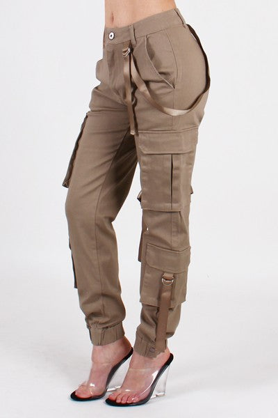 Styling Cargo Joggers - This Blonde's Shopping Bag